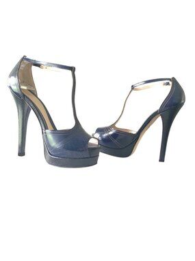 Fendi Navy & black Leather Perforated T-Strap Platform Heels Size 36 Made In Ita